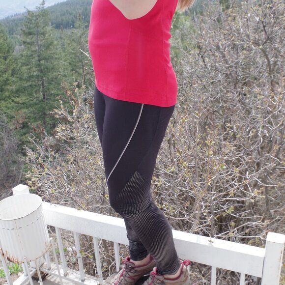 Black Perflex Size Medium Leggings - Picture 2 of 7